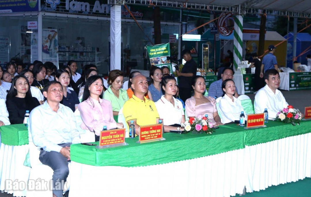 bế mạc 1